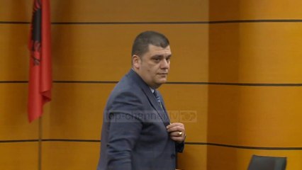 Top News - Nuk kalon vettingun/ KJV shkarkon Arben Frashërin