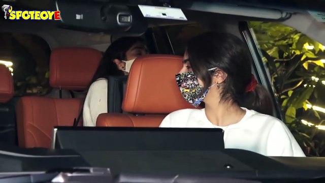 Janhvi Kapoor, Khushi Kapoor & Boney Kapoor snapped at Maddock's office | SpotboyE