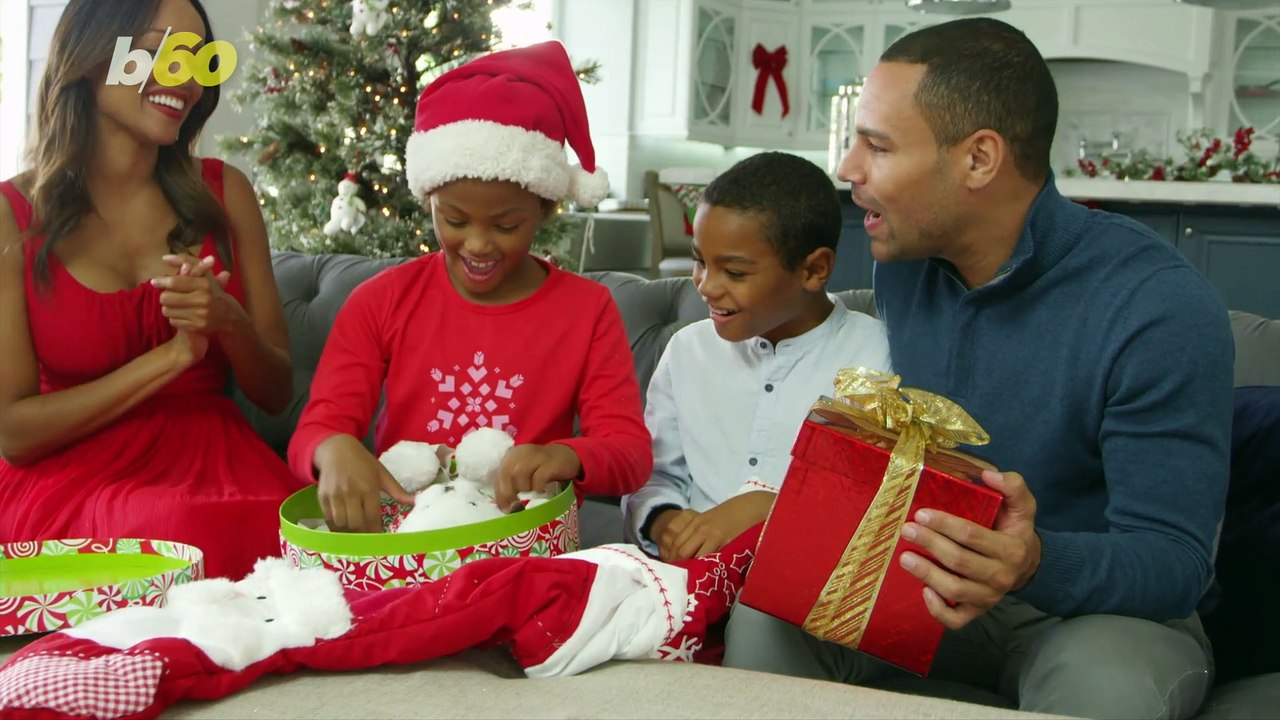 Simple Christmas Traditions for a Small Gathering