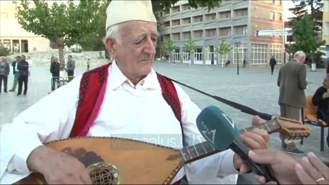 Festivali i sazeve ne Erseke. 13 grupe performojne muziken tradicionale te juglindjes - Vizion Plus