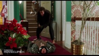 Home Alone (1990) - Kevin Escapes Scene (5-5) - Movieclips