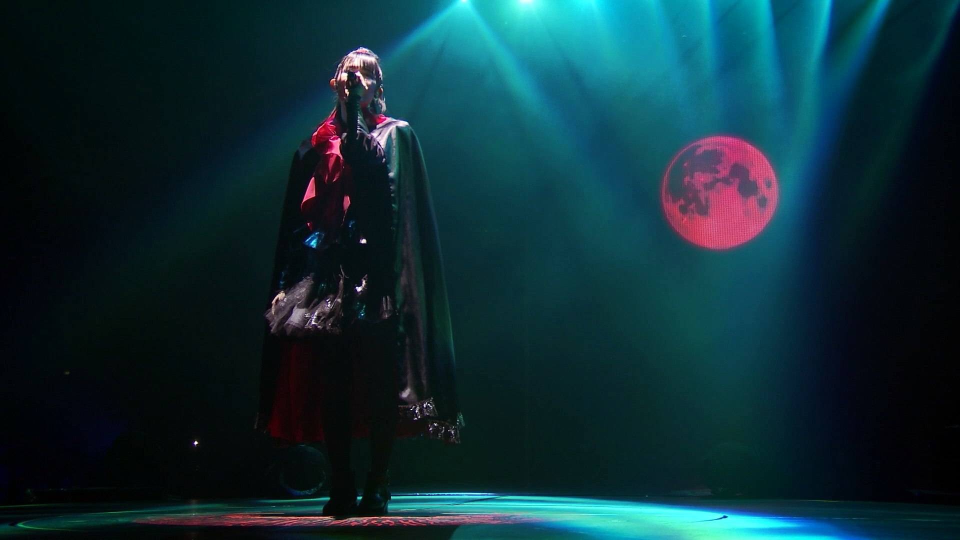 BABYMETAL [Akatsuki - Live At Wembley 2016] - 動画 Dailymotion