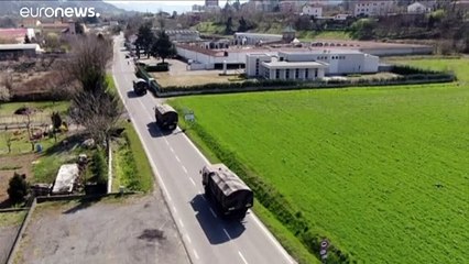 Cientos de familiares de fallecidos por coronavirus en Lombardía denuncian al Gobierno italiano