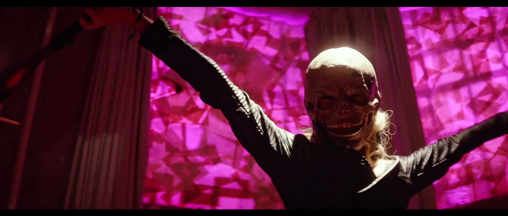 extremity-2018-official-trailer-horror-mystery-movie-video-dailymotion