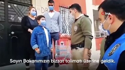 Bakan Soylu, Osmaniyeli Eymen’e kuş hediye etti