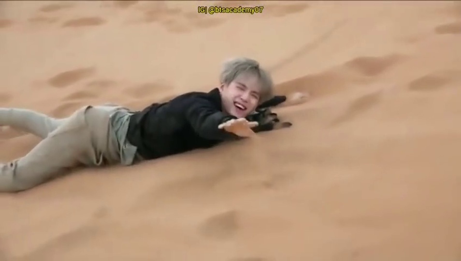 LEGENDADO PT-BR) BTS SUMMER PACKAGE DUBAI 2016 - Vídeo Dailymotion