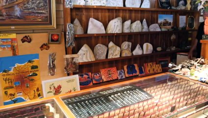 Coober Pedy locals pushing for chance to dig up gems