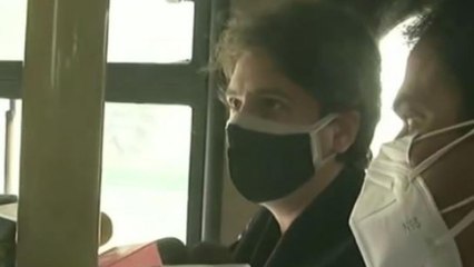 Télécharger la video: Priyanka Gandhi detained during march to Rashtrapati Bhawan