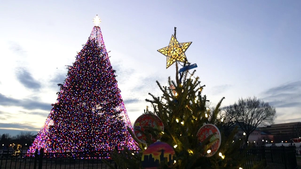 Washington s'illumine pour les fêtes de Noël