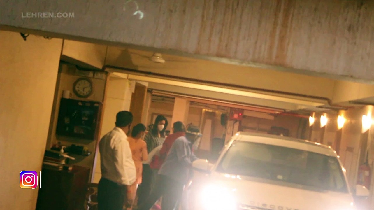 Baby Taimur Shouts At Media For Clicking His Pictures