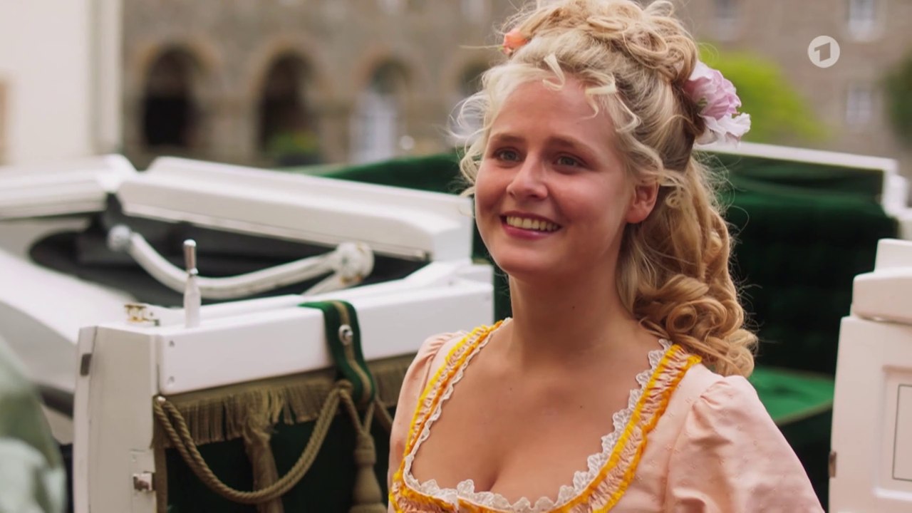 Lucie Hollmann - Helene, die wahre Braut (2020)