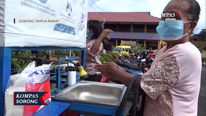 Gereja Terapkan PROKES Sebelum Ibadah Malam Natal