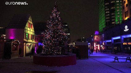 شاهد: "علاج بالضوء" في وسط مونريال خلال فصل الشتاء