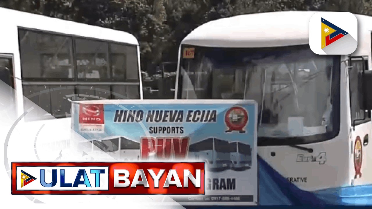GOVERNMENT AT WORK: PCG, walang-patid ang pag-alalay sa OFWs sa NAIA