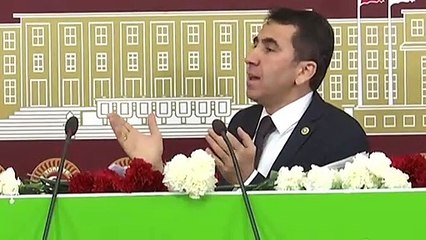 CHP'li Topal, basın açıklamasını tabut ile yaptı: "Hatay Korona'dan ölüyor"