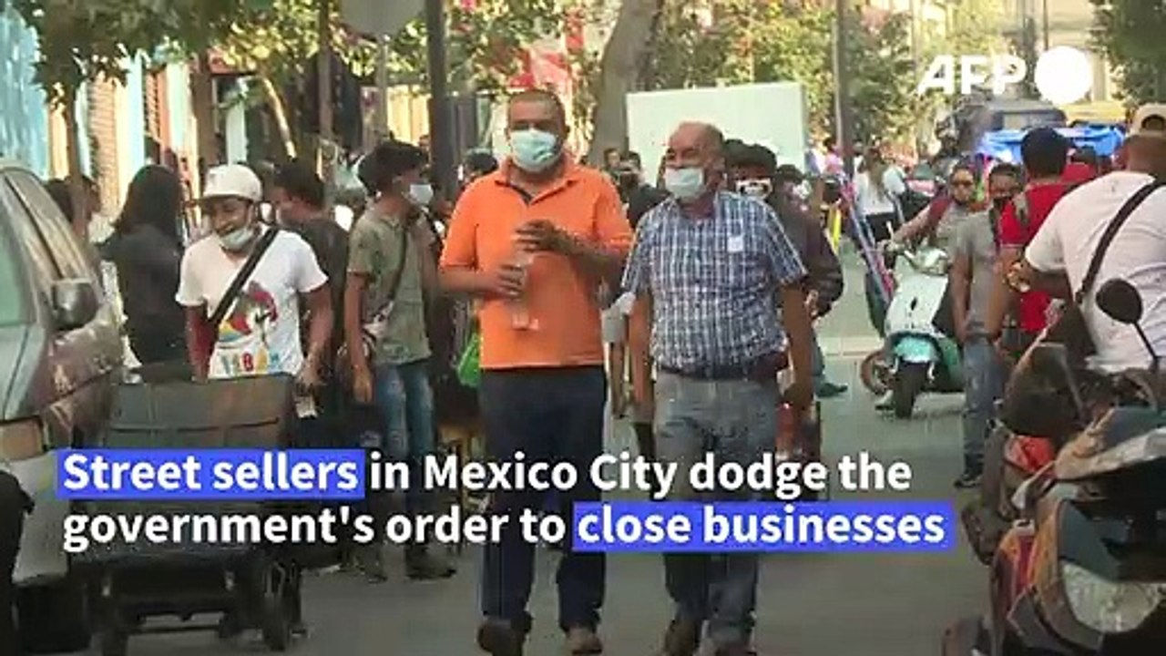Mexico City street vendors fear they won't make ends meet over Christmas