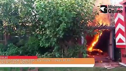 Se incendió por completo una vivienda en el barrio Santa Clara de Posadas
