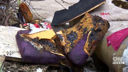 Kadıköy'de yanan araçtan 2 kişinin cesedi çıktı | Video