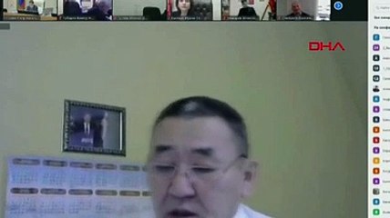 Rusya'da erkek bir meclis üyesi, kadın bakanın dekoltesinin 'dikkatini dağıttığını' ima etti!