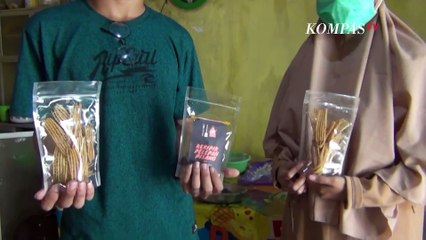 Download Video: Inspiratif, Mahasiswa ini Buat Kripik dari Pelepah Pisang