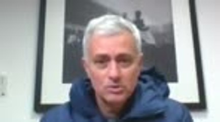 15e j. - Mourinho : "Ne regardez pas trop le classement"