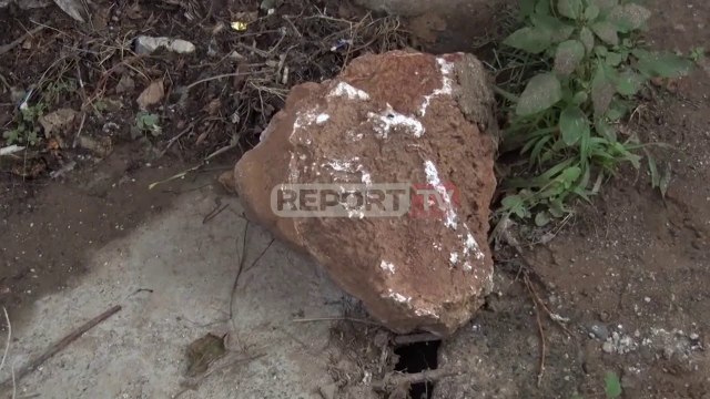 Report TV - Rrëshqitja e gurëve në Lezhë, banorët: Është vendi më problematik