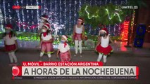 Niños festejan la llegada de la navidad en el barrio Estación Argentina en Santa Cruz