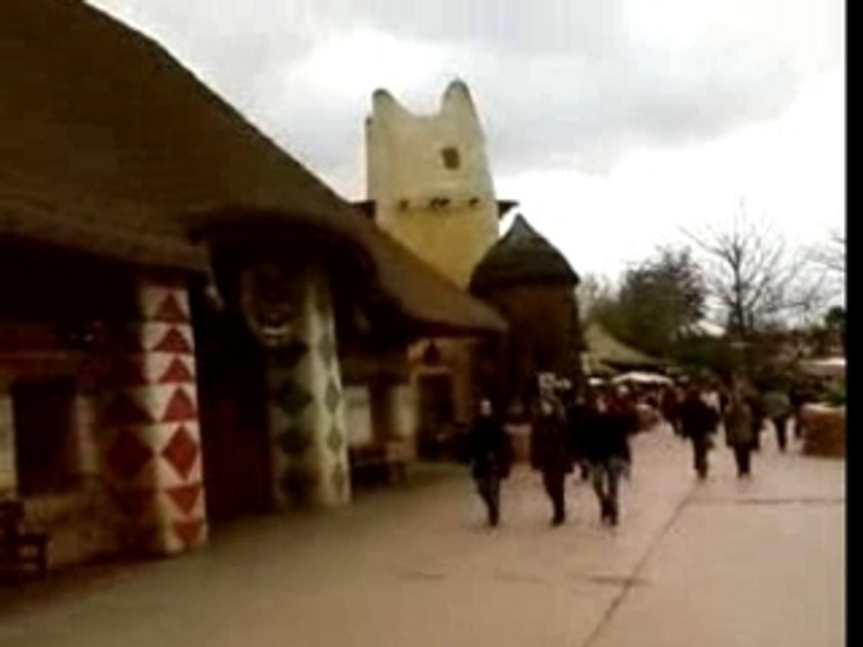 bts MUC à Disneyland Paris 5