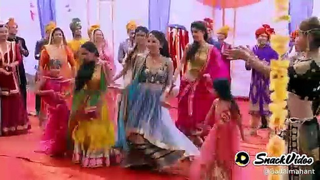 chhote chhote bhaiyo ke bare bhaiya aaj banege kisi ke saiya song video comedy dance music short video comedy dance game play viewschhote chhote bhaiyo ke bare bhaiya aaj banege kisi ke saiya song video comedy dance mus5212503616251450103_play.mp4_logo_US