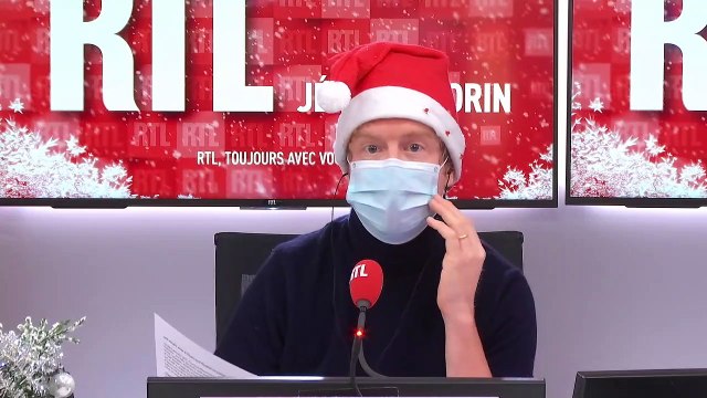 Le président de la République doit-il souhaiter Joyeux Noël aux Français ?