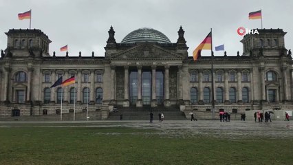 - Almanya’da son 24 saatte 25 bin 533 yeni vak'a tespit edildi