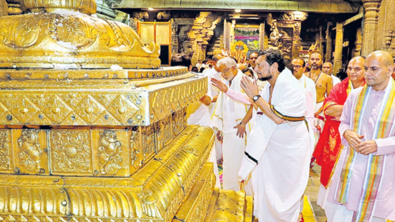 Supreme Court Chief Justice SA Bobde visits Tirumala on the occasion of Vaikunta Ekadasi 2020