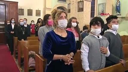Mersin'de Latin İtalyan Katolik ile Ortodoks kiliselerinde Noel ayini yapıldı