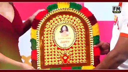 Sunny Leone Looking Beautiful In Red Dress At Zooppy App Launch