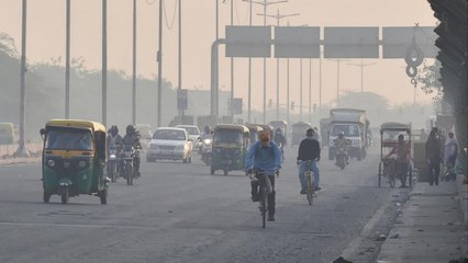 Mercury dips in Delhi, cold wave intensifies