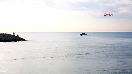 Tekne alabora oldu, içindeki 3 kişi kurtarıldı