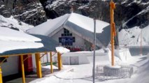 Snowfall in full-swing, life at halt in Uttarakhand