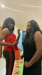 Ndela Madior et tity danse NGAAKA BLINDÉ