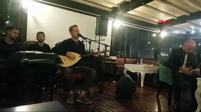 Türk Halk Müziği sanatçısı Engin Nurşani hayatını kaybetti