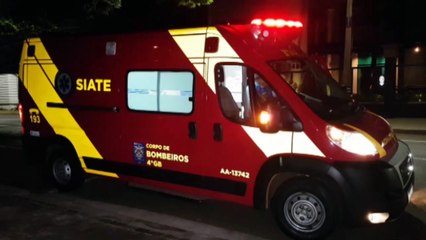 Mulher é socorrida ao cair de escada no Centro