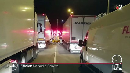 Royaume-Uni : un Noël à Douvres pour les routiers