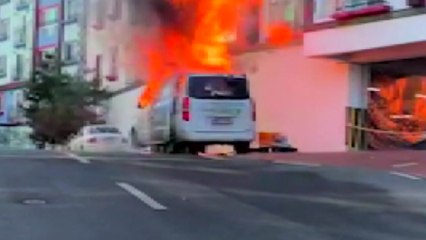 차에서, 공장에서, 공사장에서...성탄절 곳곳에서 화재 잇따라 / YTN