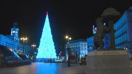 Los españoles celebran una Navidad atípica