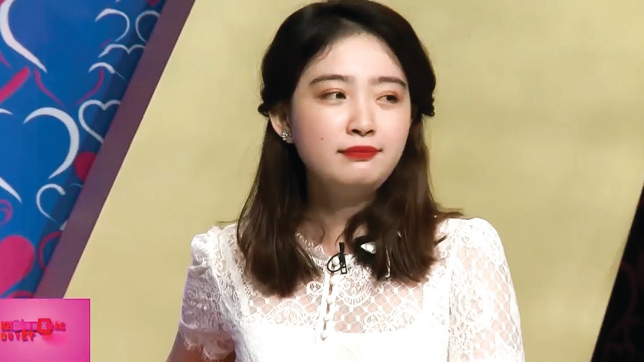 Cô nàng XINH ĐẸP DA TRẮNG như bông làm bạn trai...