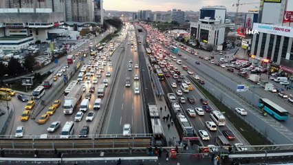 Kısıtlama öncesi trafik durma noktasına geldi