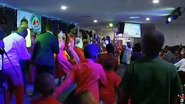 Australians making the most of Christmas despite border closures