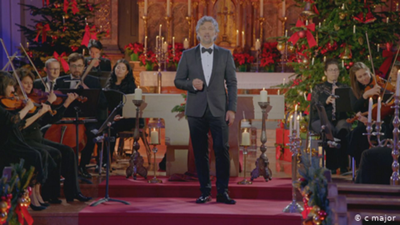 Jonas Kaufmann singt stimmungsvolle Weihnachtslieder