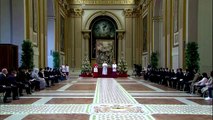 St. Peter's Square eerily empty on Christmas Day