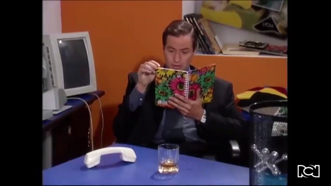 COMPARACIÓN Armando le pega a Mario  _ Yo soy Betty la fea vs La fea mas bella