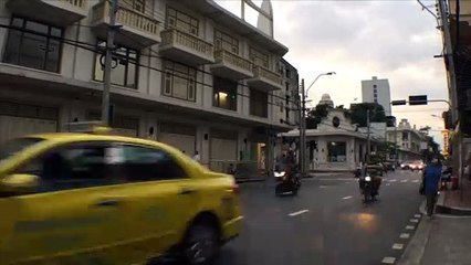 الطريق والسيارات تقنية العرض السريع